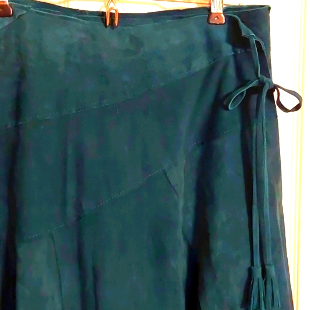 Vintage Teal Karen Groner Suede Skirt - GROWNBEANS - Picture 4 of 10